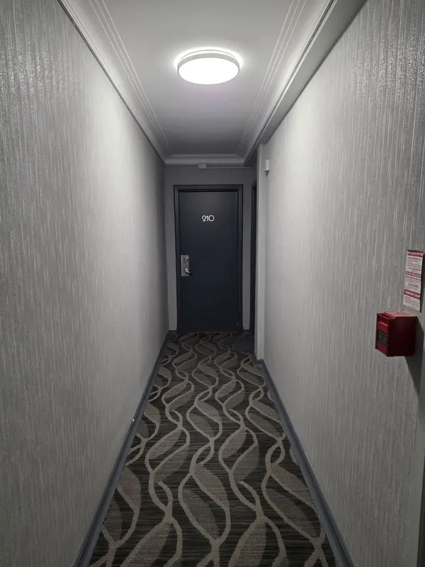 707 Eglinton AVE W #210, Toronto C03, ON M5N 1C8