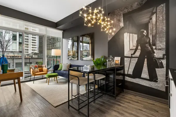 77 Shuter ST #905, Toronto C08, ON M5B 0B8