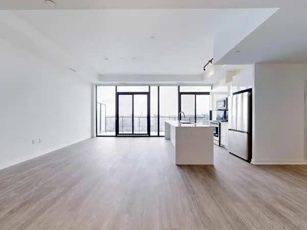 195 Mccaul ST #1909, Toronto C01, ON M5T 1W6