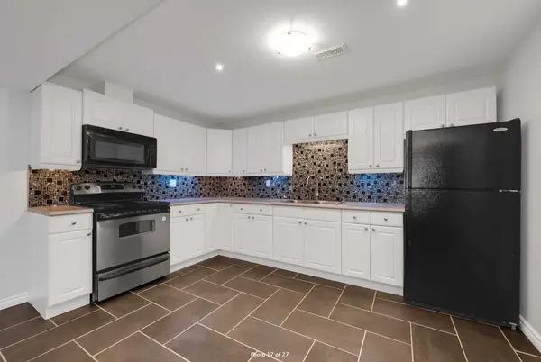 122 Rosehill BLVD, Oshawa, ON L1J 5G9