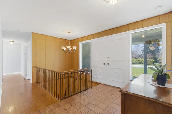 3 Pinevale RD, Markham, ON L3T 1J5