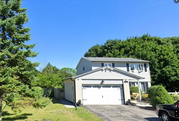 341 Webb CT, Newmarket, ON L3Y 5E8