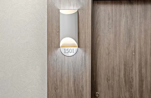 20 Gatineau DR #1501E, Vaughan, ON L4J 0L3