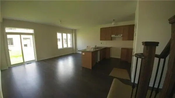 27 Collier CRES, Markham, ON L6E 0T2