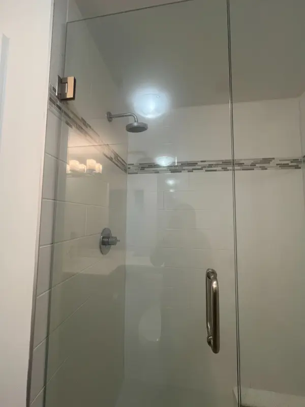 15 Maple AVE #510, Barrie, ON L4N 1R7