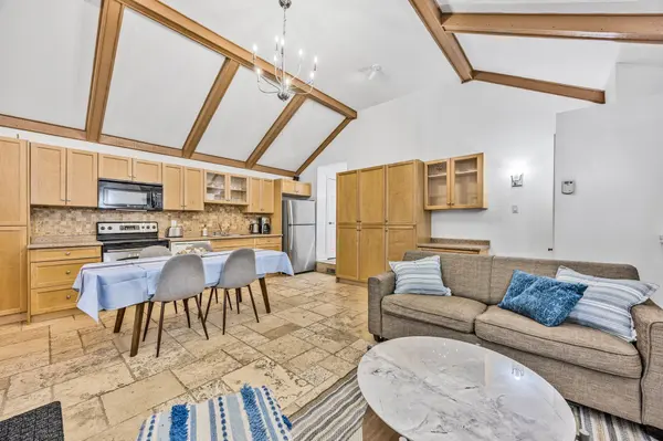 77 & 79 Baker ST, Wasaga Beach, ON L9Z 2G7