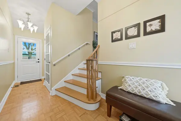 51 Faludon DR, Halton Hills, ON L7G 1H8