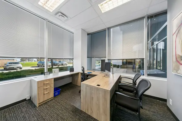 1111 International BLVD #102, Burlington, ON L7L 6W1