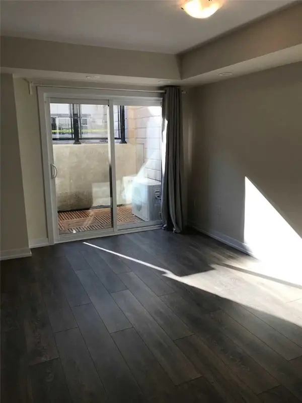 2355 Sheppard AVE W #204, Toronto W05, ON M9M 0E7