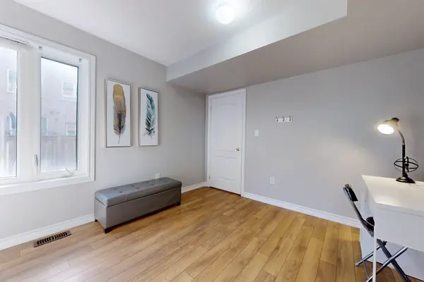 21 Sprucewood RD, Brampton, ON L6Z 0J0