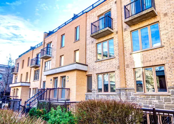 7 Foundry AVE #219, Toronto W02, ON M6H 0B7