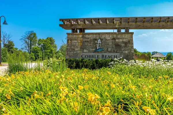 161 Hawthorn CRES, Georgian Bluffs, ON N0H 1S0