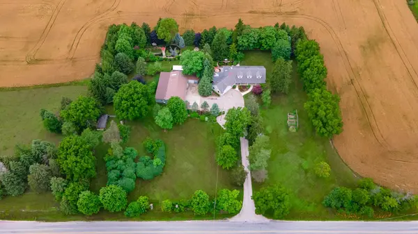 2416 Sunningdale RD W, Middlesex Centre, ON N6H 5L2