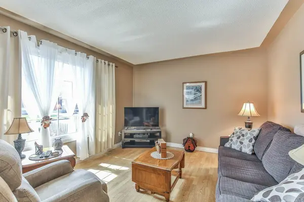 29 Cornell CRES, London East, ON N5V 1N2