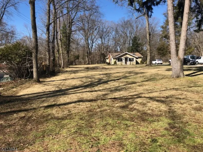 19 Crescent Rd, Wayne Twp., NJ 07470