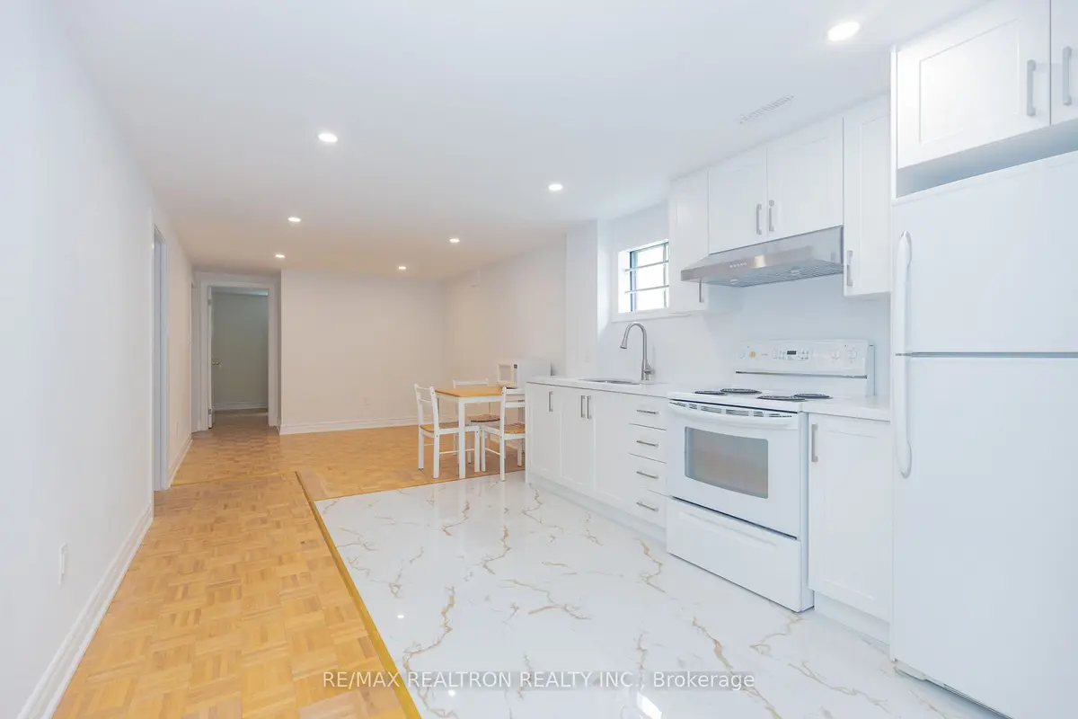 129 Sexton CRES #Lower, Toronto C15, ON M2H 2L7