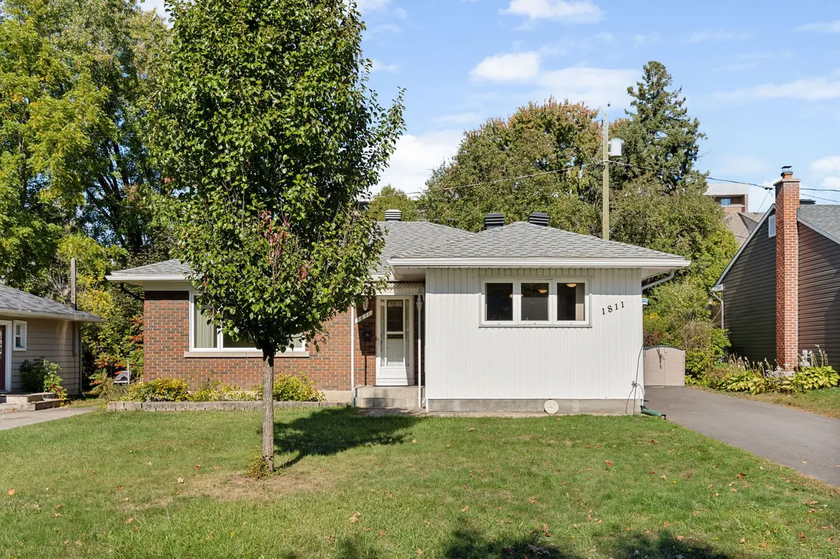 1811 Hutton AVE, Elmvale Acres And Area, ON K1G 1M1