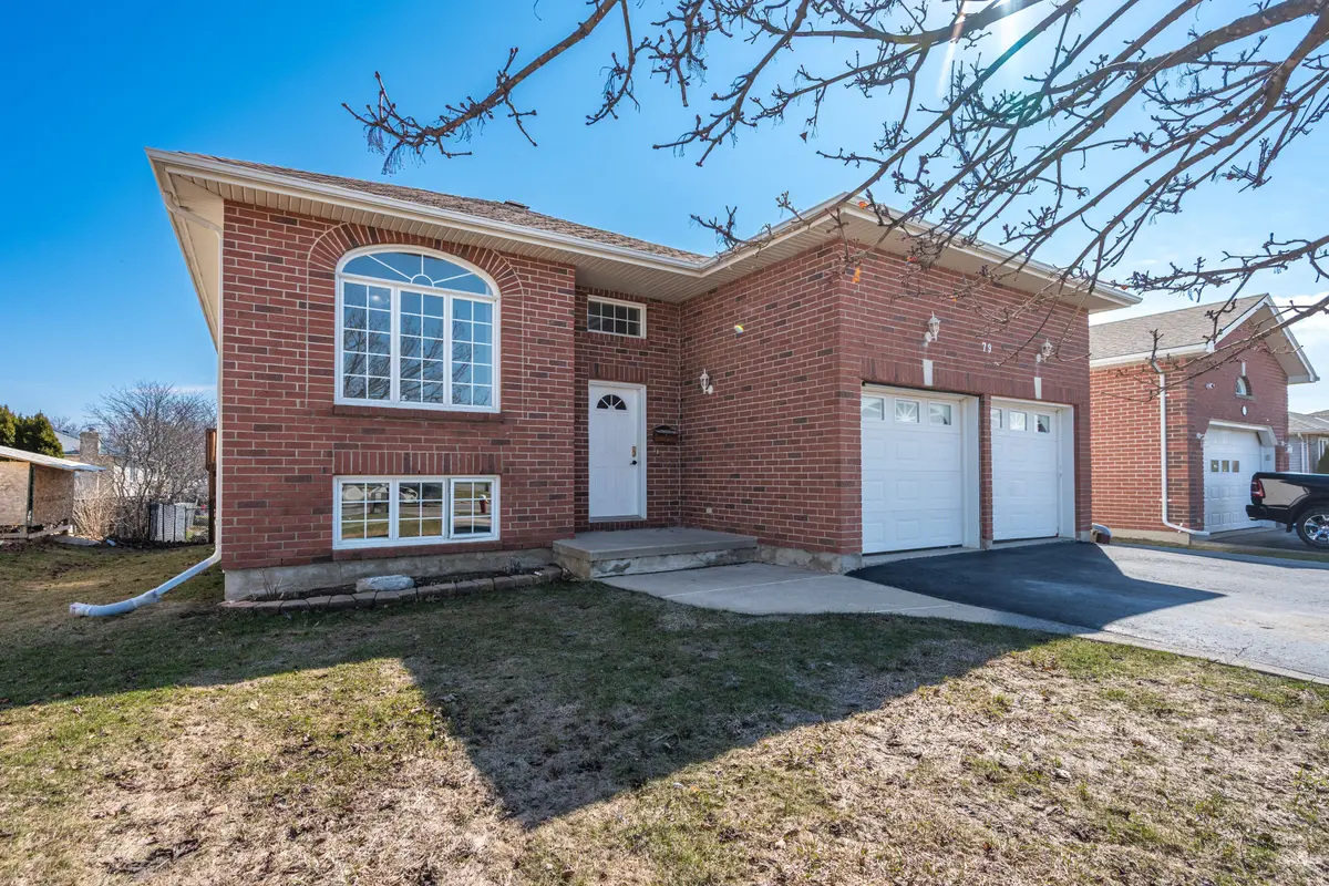 79 SPEERS BLVD, Loyalist, ON K7N 1Y8