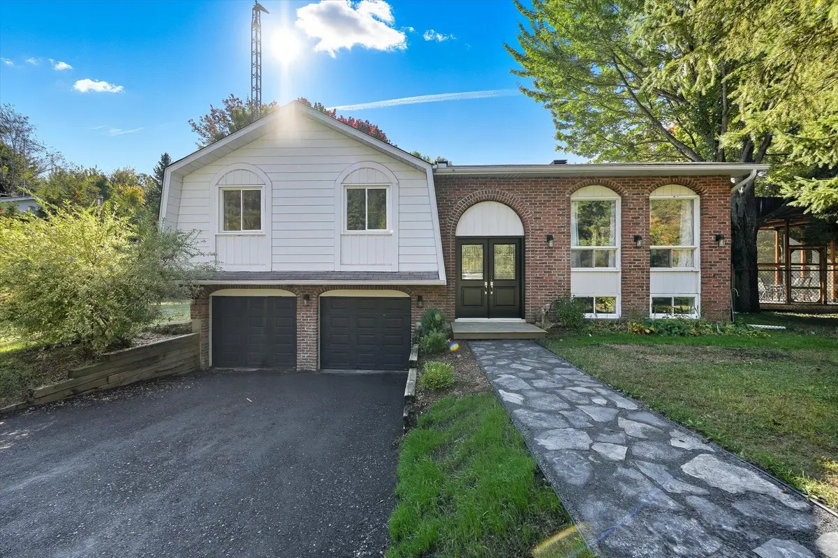 416 Clarence Cambridge RD, The Nation, ON K0A 1E0