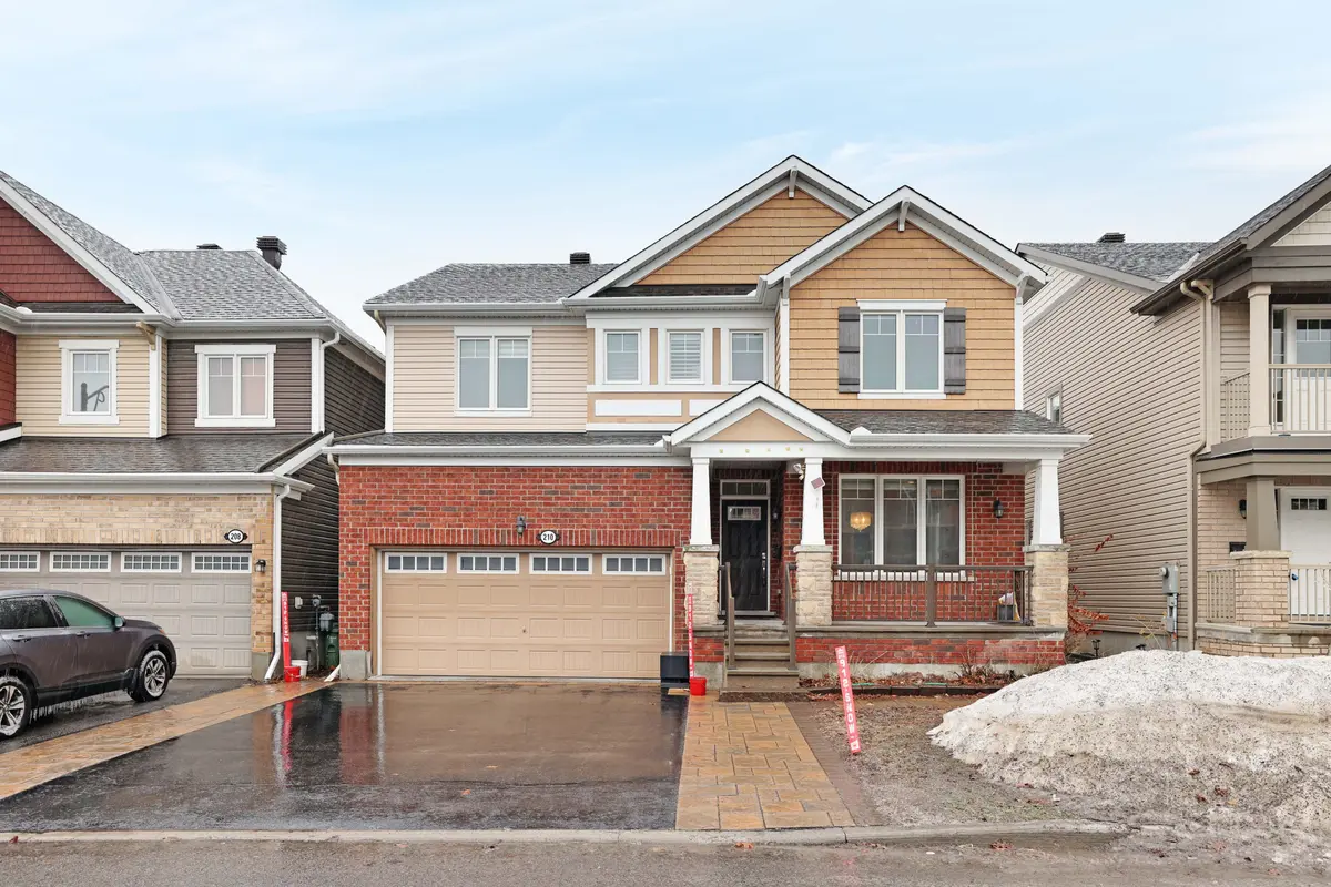 210 Rivertree ST, Kanata, ON K2M 0J3