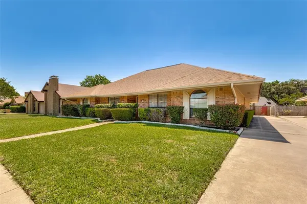 3913 Timberidge Drive, Irving, TX 75038