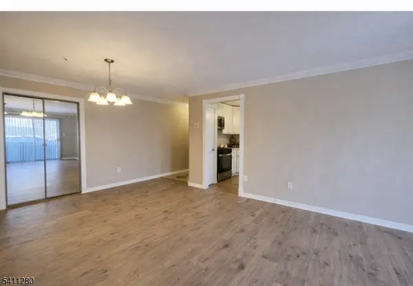 42 Crestview Ln #42, Mount Arlington Boro, NJ 07856