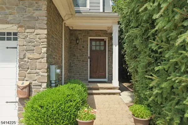 61B Mechanic St, Millburn Twp., NJ 07041