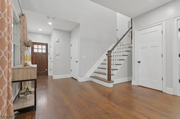 61B Mechanic St, Millburn Twp., NJ 07041