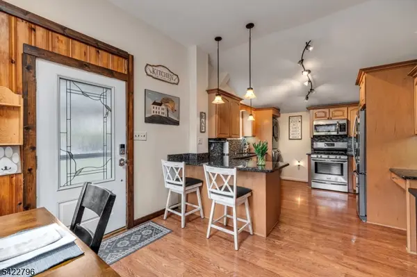 24 Broadway, West Milford Twp., NJ 07480