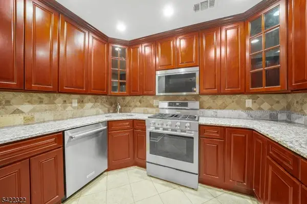 67 Davenport Rd, Montville Twp., NJ 07045