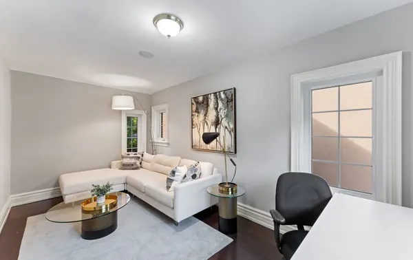 112 Mason BLVD, Toronto C04, ON M5M 3E3