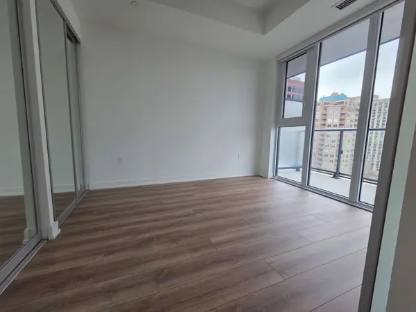 634 Church ST #1408, Toronto C08, ON M4Y 0G9