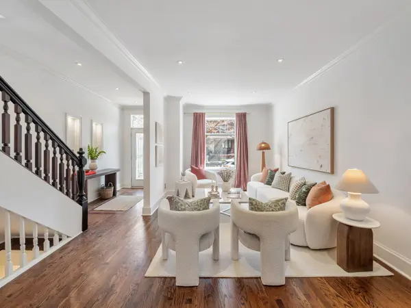 24 Boulton AVE, Toronto E01, ON M4M 2J3