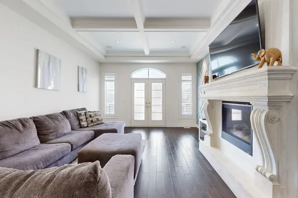 44 Micklefield AVE, Whitby, ON L1P 0C4