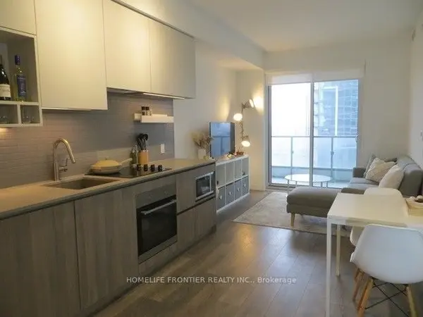 950 Portage Pkwy #1005, Vaughan, ON L4K 0J7