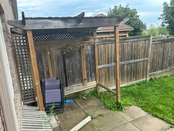 13 Srigley ST, Barrie, ON L4N 0L9