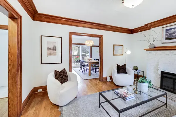 75 Evelyn AVE, Toronto W02, ON M6P 2Z2