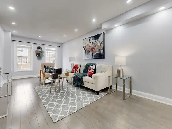 1480 Britannia RD W #42, Mississauga, ON L5V 2K4