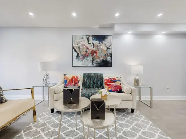 1480 Britannia RD W #42, Mississauga, ON L5V 2K4