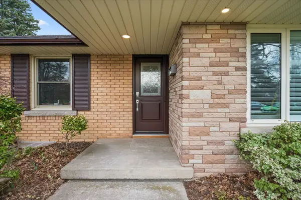 76 Kensington ST, Guelph, ON N1E 3P7