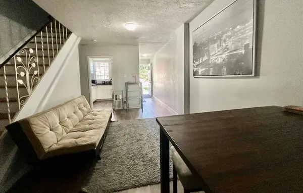 266 Westcourt PL, Waterloo, ON N2L 2R7