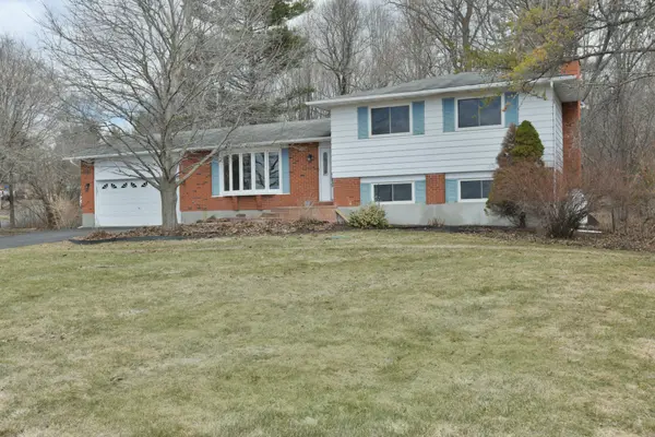 3984 Carp RD, Carp - Huntley Ward, ON K0A 1L0