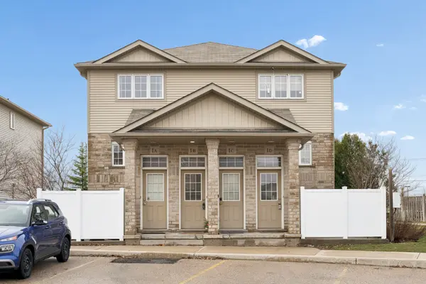 240 Westmeadow DR #1B, Kitchener, ON N2N 0A1