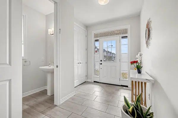 730 Perseus AVE, Barrhaven, ON K2J 6V8