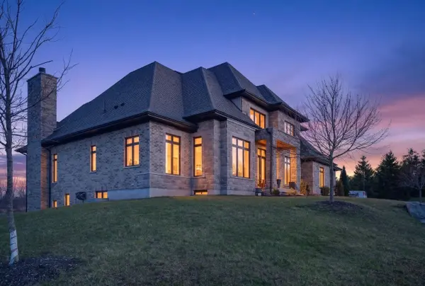 7645 Maltby RD E, Puslinch, ON N0B 2J0