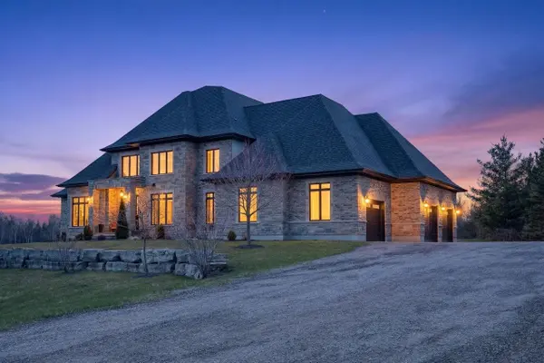 7645 Maltby RD E, Puslinch, ON N0B 2J0