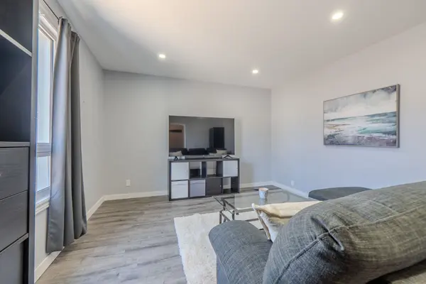 647 Douglas ST, North Bay, ON P1B 5N9