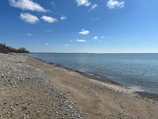 2483 North Shore DR, Haldimand, ON N0A 1K0