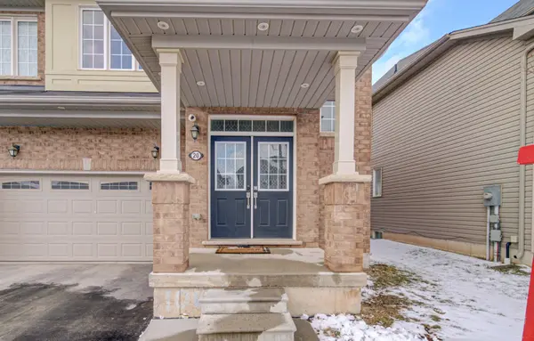 20 Munro CIR, Brantford, ON N3T 0R2