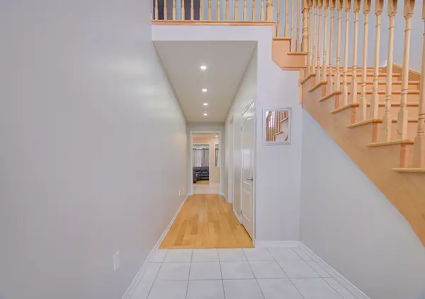 20 Munro CIR, Brantford, ON N3T 0R2